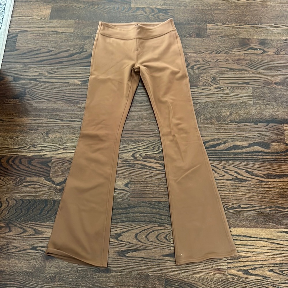 Alo flared leggings